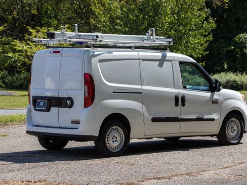 Used 2022 RAM ProMaster City Tradesman image 4