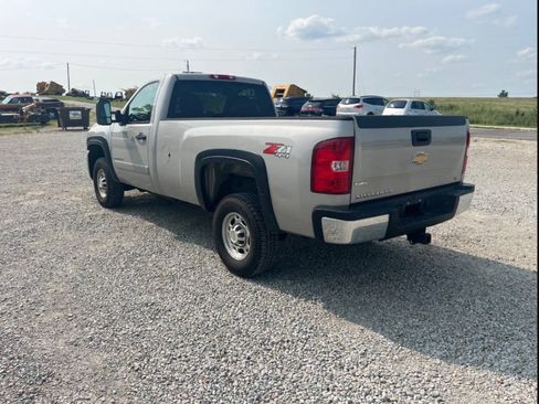 Used 2007 Chevrolet Silverado 2500 LT w/ Suspension Package, Off-Road AWD/4WD image 3