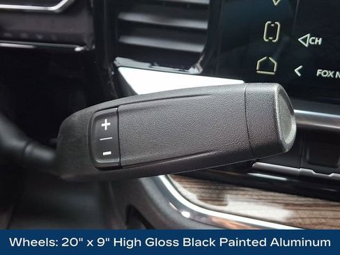 Used 2024 GMC Sierra 1500 Elevation image 19