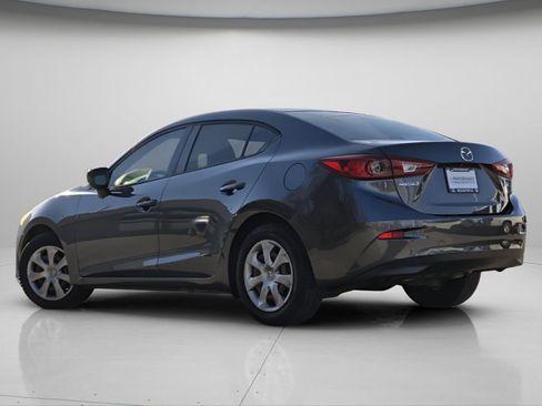 Used 2016 MAZDA MAZDA3 i Sport image 17