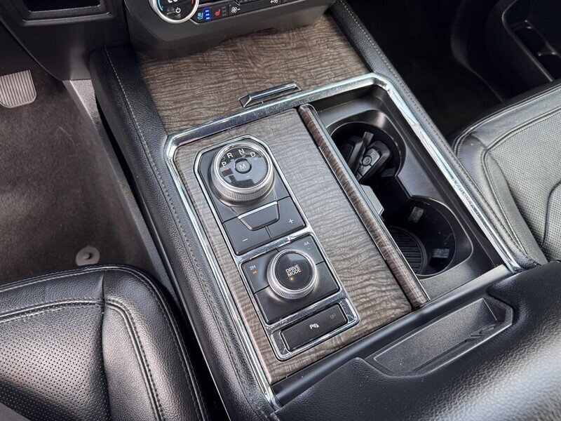 Used 2020 Ford Expedition Max Limited AWD/4WD image 23