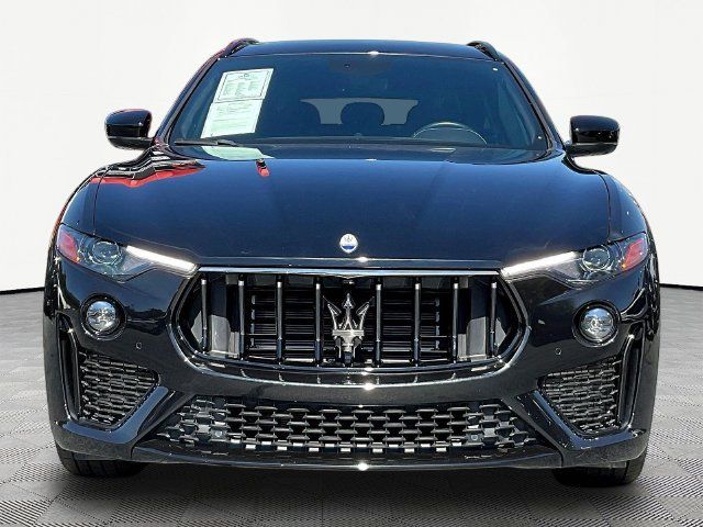 Used 2022 Maserati Levante GT AWD/4WD image 2