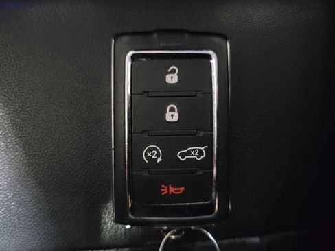 Used 2022 Jeep Grand Cherokee Limited 4xe image 32