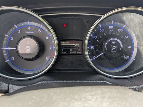 Used 2012 Hyundai Sonata Limited FWD image 14