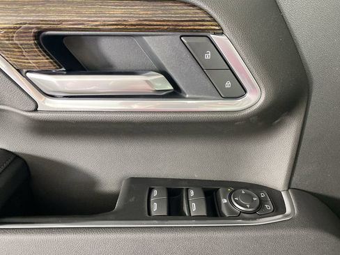 New 2026 GMC Sierra 1500 SLE image 23