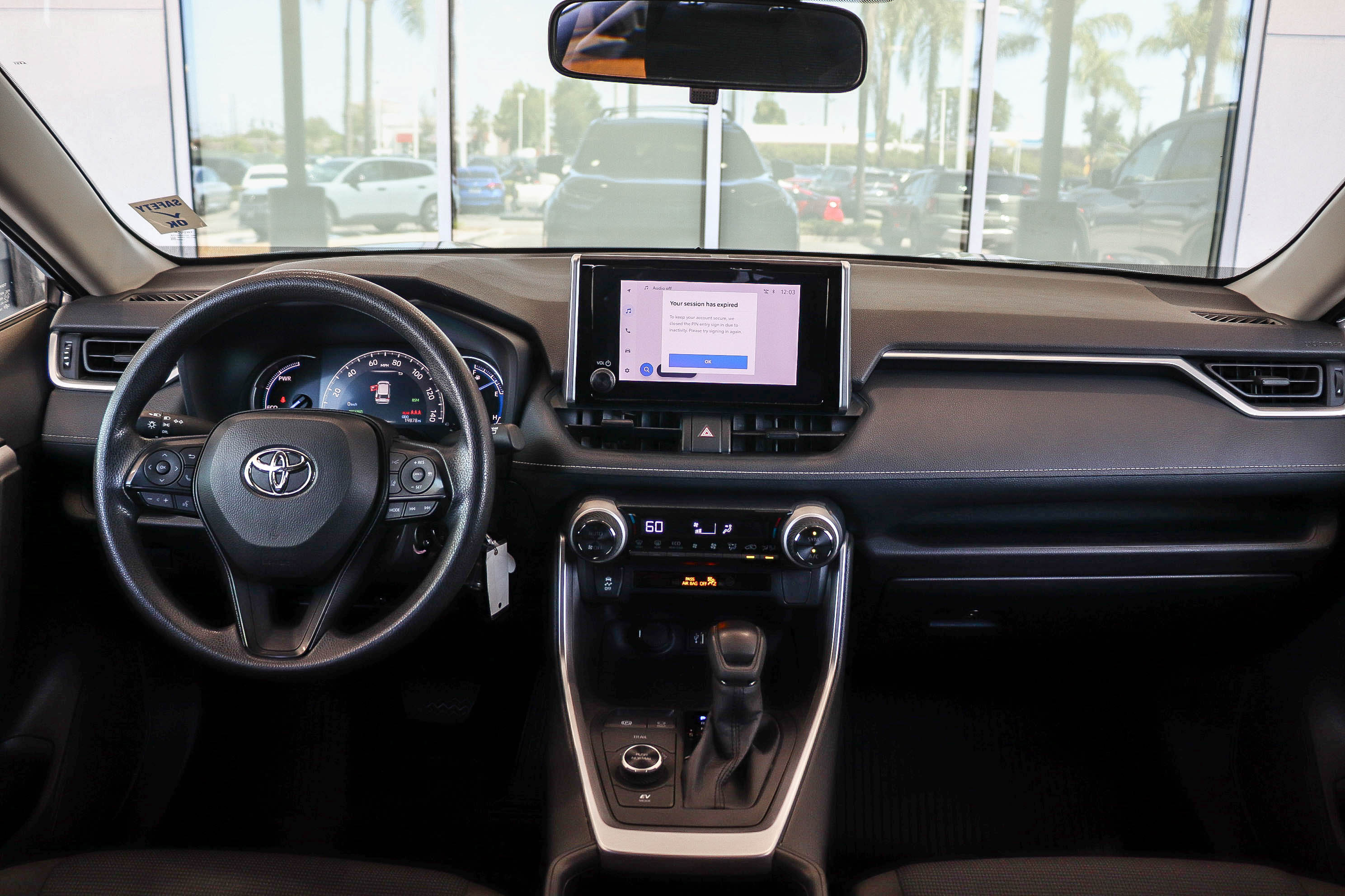 Used 2025 Toyota RAV4 LE AWD/4WD image 11