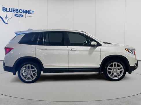 Used 2024 Honda Passport EX-L image 4