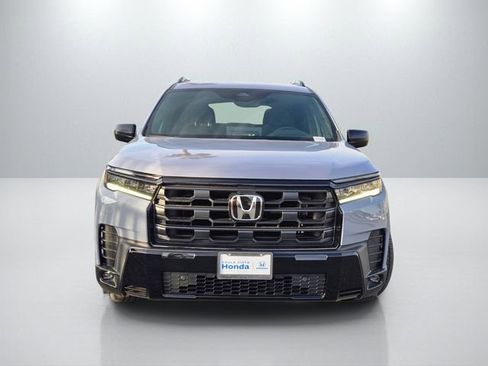 New 2026 Honda Pilot Sport image 3