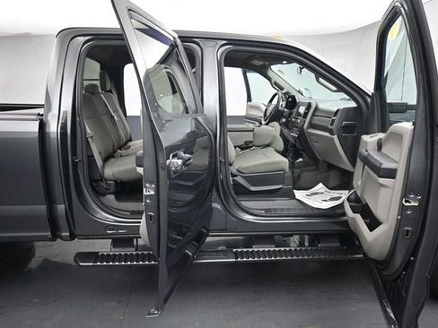 Used 2019 Ford F450 XL w/ STX Appearance Package image 22