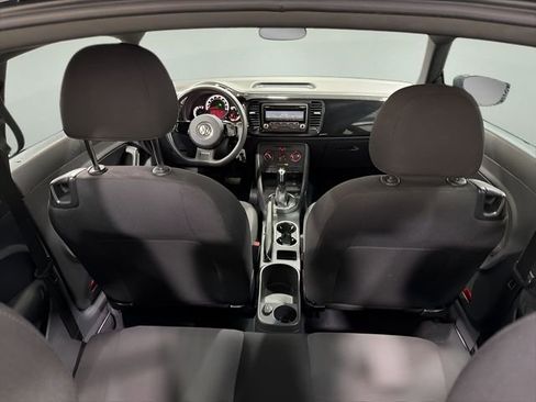 Used 2013 Volkswagen Beetle 2.5 FWD image 24