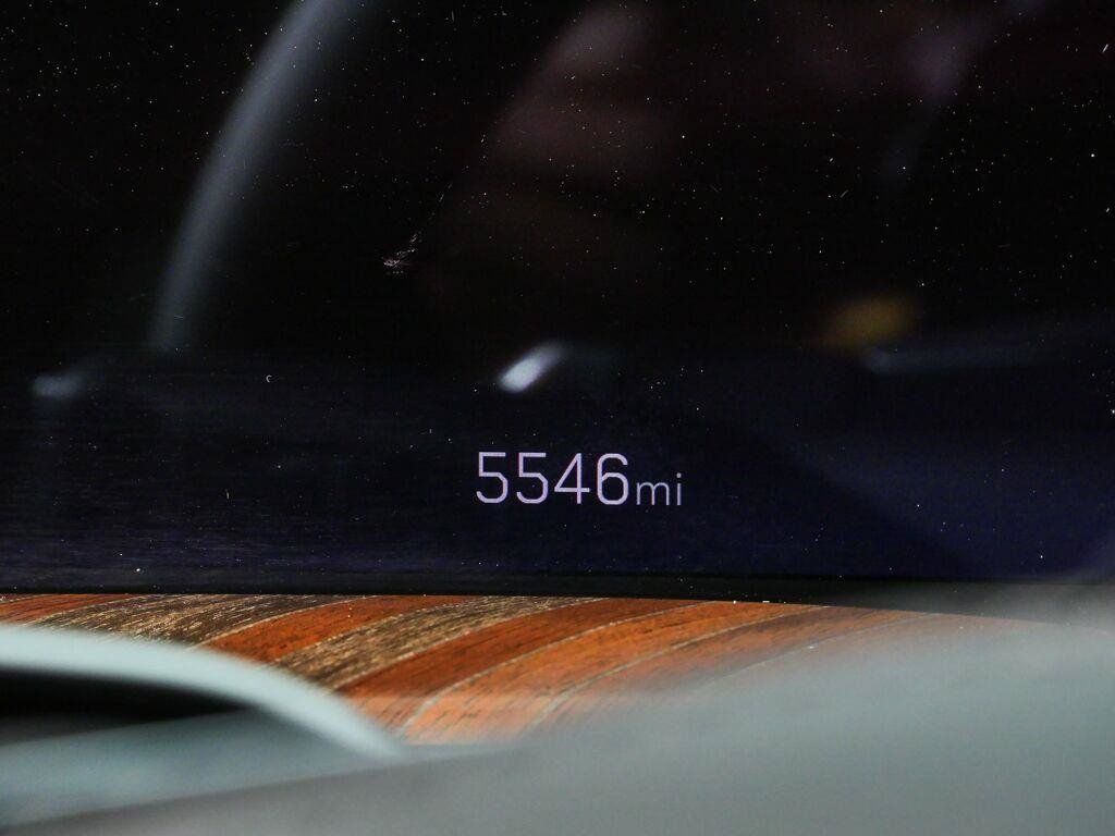 Used 2026 Cadillac Escalade Platinum Sport w/ LPO, ONYX Package AWD/4WD image 12