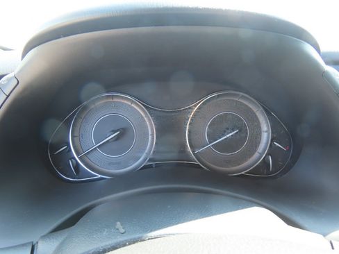 Used 2015 INFINITI QX80 2WD w/ Deluxe Technology Package image 31