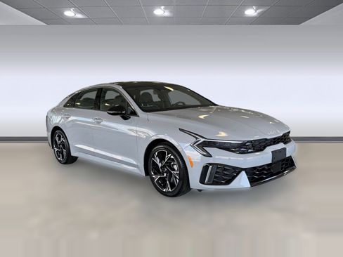 Used 2025 Kia K5 GT-Line w/ GT-Line Premium Package FWD image 7