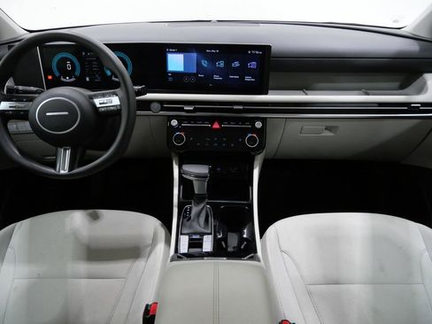 Used 2025 Hyundai Tucson SEL FWD image 10