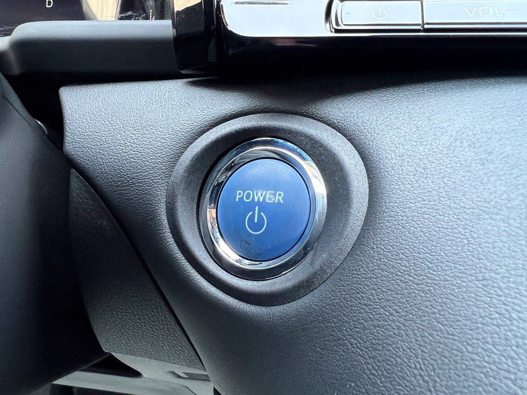 Certified 2022 Toyota Mirai w/ Toyota Teammate Package RWD image 27