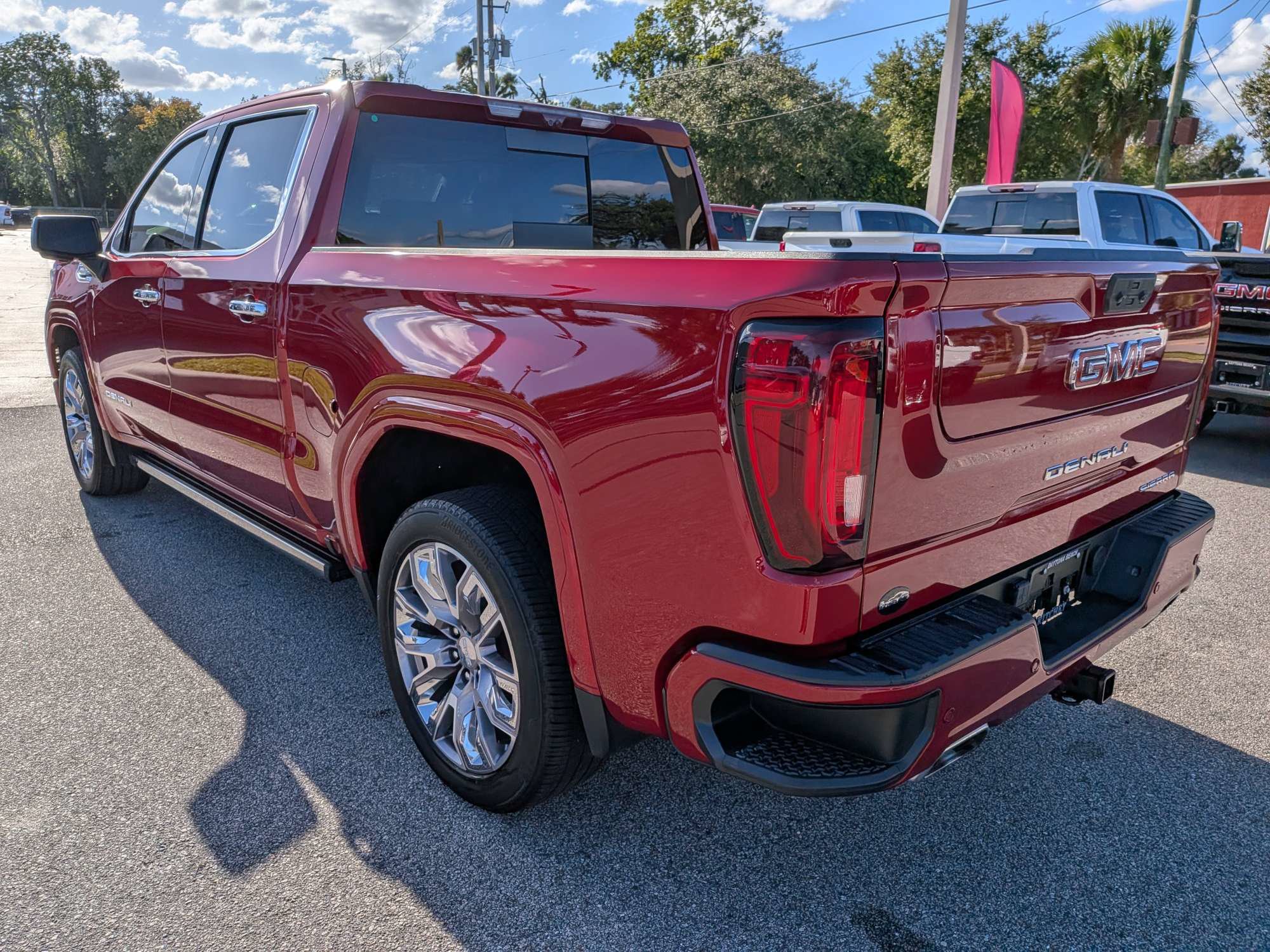 Used 2024 GMC Sierra 1500 Denali w/ Denali Reserve Package AWD/4WD image 6