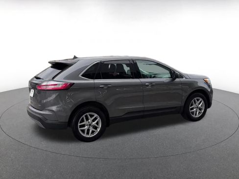 Used 2024 Ford Edge SEL AWD/4WD image 15