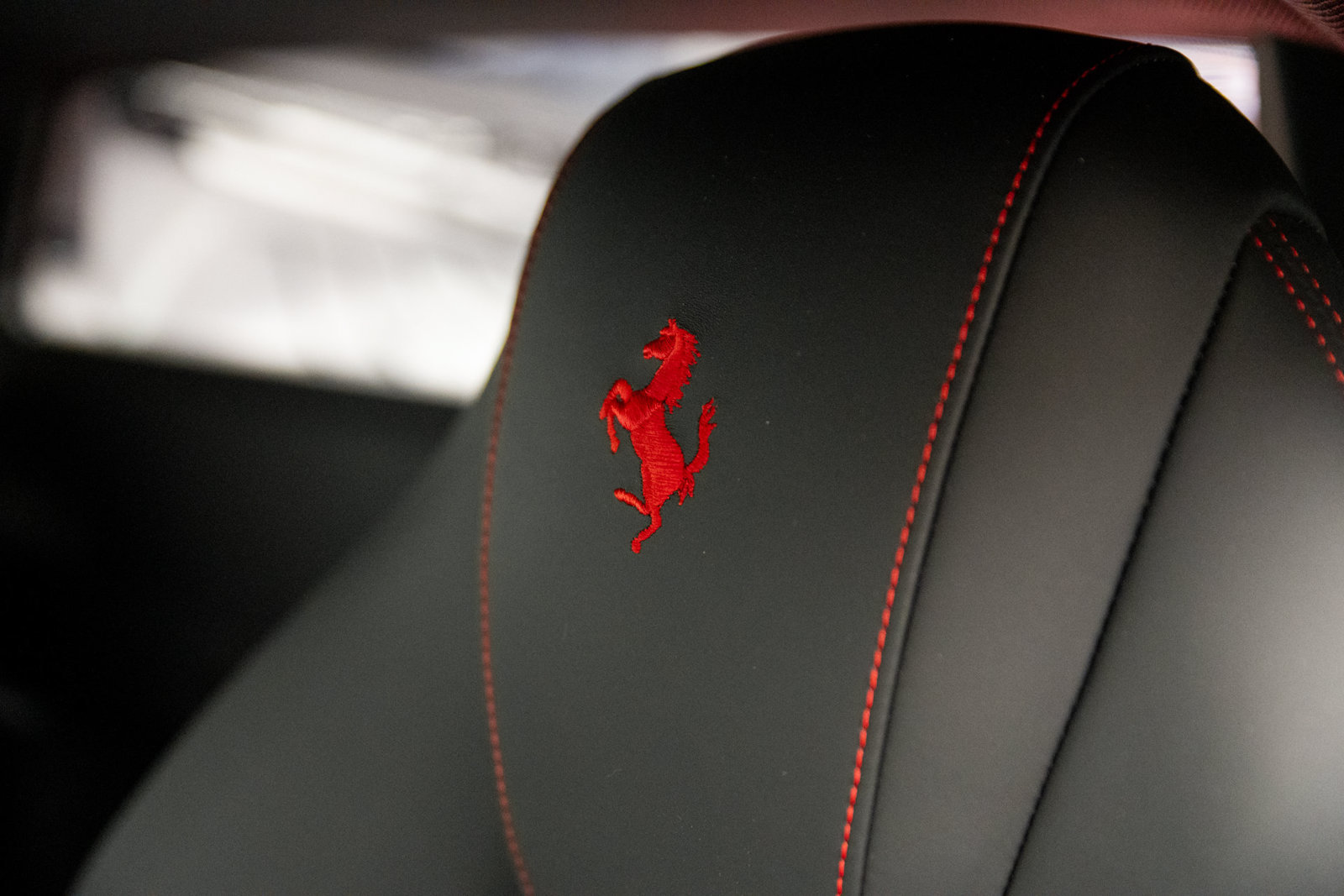 Used 2022 Ferrari F8 Tributo RWD image 19
