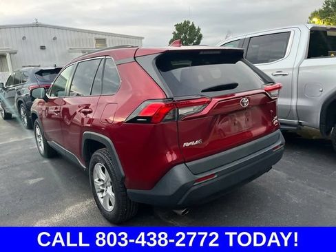 Used 2020 Toyota RAV4 XLE w/ Convenience Package FWD image 3