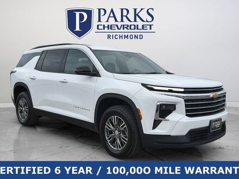 Certified 2024 Chevrolet Traverse LT image 1