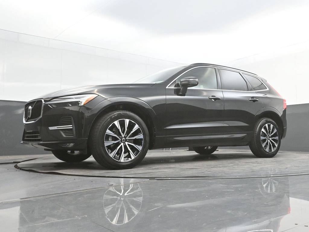 Used 2023 Volvo XC60 B5 Core w/ Climate Package FWD image 30