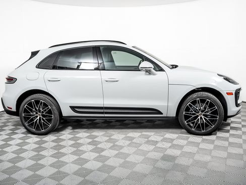 Certified 2026 Porsche Macan AWD/4WD image 10
