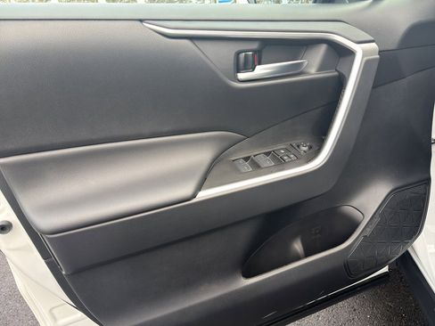 New 2025 Toyota RAV4 XLE Premium image 15