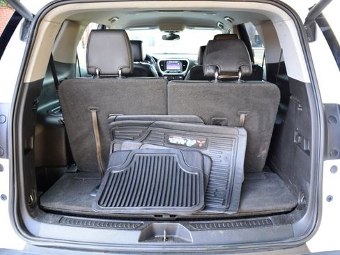 Used 2019 GMC Acadia SLT FWD image 14