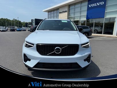 Used 2026 Volvo XC40 B5 Plus w/ Protection Package Premier