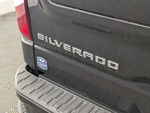 Used 2022 Chevrolet Silverado 1500 High Country w/ High Country Premium Package AWD/4WD image 14
