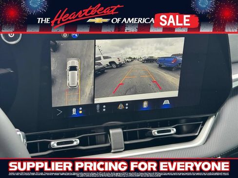 New 2026 Chevrolet Equinox LT w/ Safety and Technology Package FWD image 18