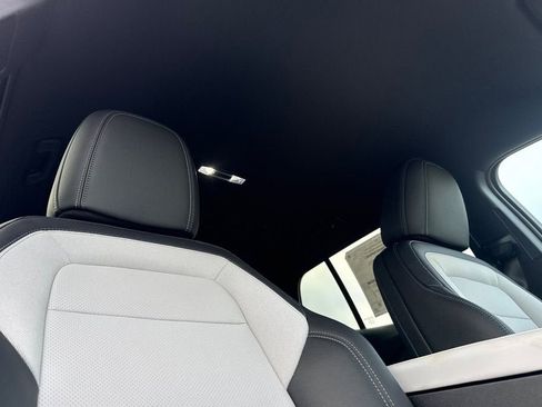 New 2026 Chevrolet Equinox EV LT w/ LPO, Blackout Package image 17