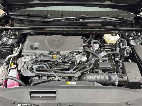 Certified 2025 Toyota Camry SE image 25