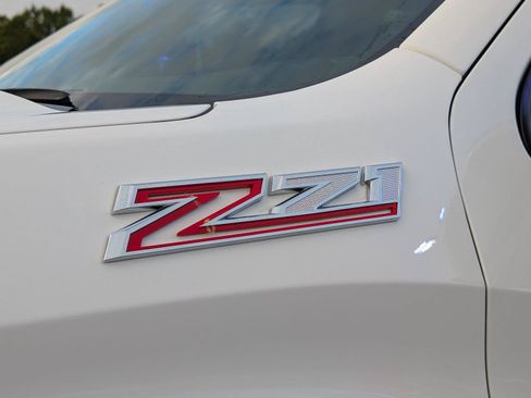 Used 2026 Chevrolet Silverado 1500 LTZ AWD/4WD image 11
