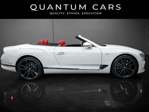 Used 2022 Bentley Continental GT AWD/4WD image 26