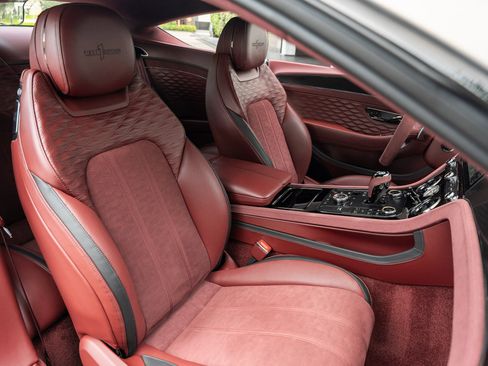 Used 2025 Bentley Continental GT Speed image 55
