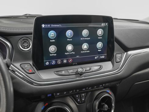 Used 2023 Chevrolet Blazer LT image 22