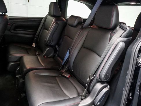 Used 2023 Honda Odyssey Sport image 9