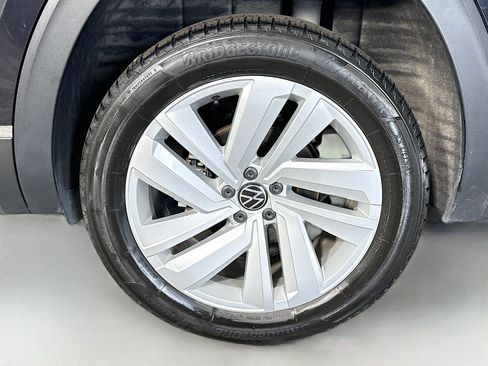 Used 2021 Volkswagen Atlas SEL FWD image 37
