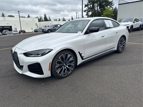 Used 2024 BMW 430i Gran Coupe w/ M Sport Package (Priority 1) RWD image 3