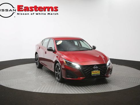 Used 2023 Nissan Altima 2.5 SR AWD/4WD image 49