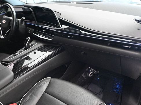 Used 2021 Cadillac Escalade Sport RWD image 12