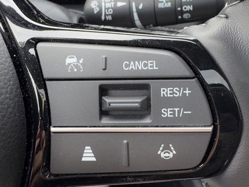 Certified 2025 Honda HR-V EX-L image 24