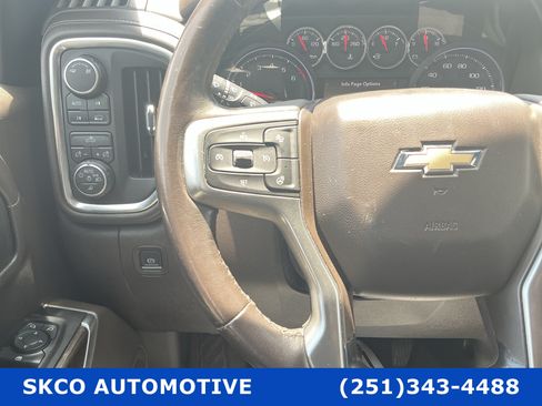 Used 2019 Chevrolet Silverado 1500 LT w/ Convenience Package AWD/4WD image 19