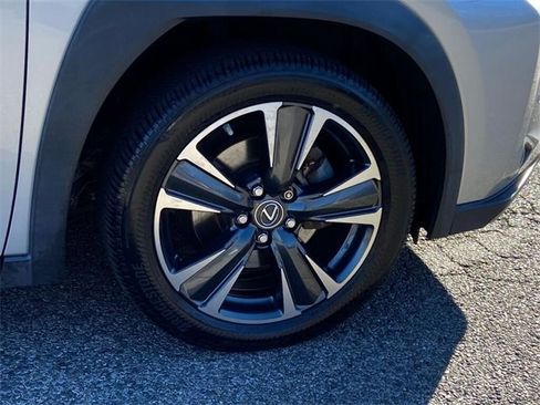 Used 2020 Lexus UX 250h w/ Premium Package image 12