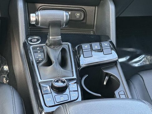 Used 2023 Kia Sportage EX AWD/4WD image 6