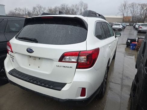 Used 2016 Subaru Outback 2.5i Limited image 5