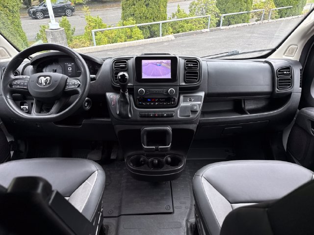 Used 2025 RAM ProMaster 2500 w/ Convenience Group FWD image 8