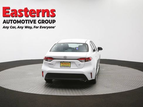 Used 2025 Toyota Corolla LE FWD image 36