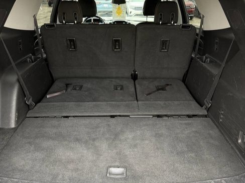 Used 2018 Chevrolet Traverse LT image 14